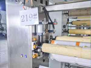 2026年防刮花膜涂布机厂家推荐:易统机械专注UV纹理与精密涂布工艺