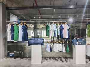 2026年上海匹克球装备与穿线服务指南:专业门店推荐