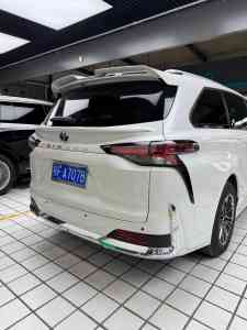 2026年襄阳问界贴隐形车衣推荐：量子膜官方授权门店解析